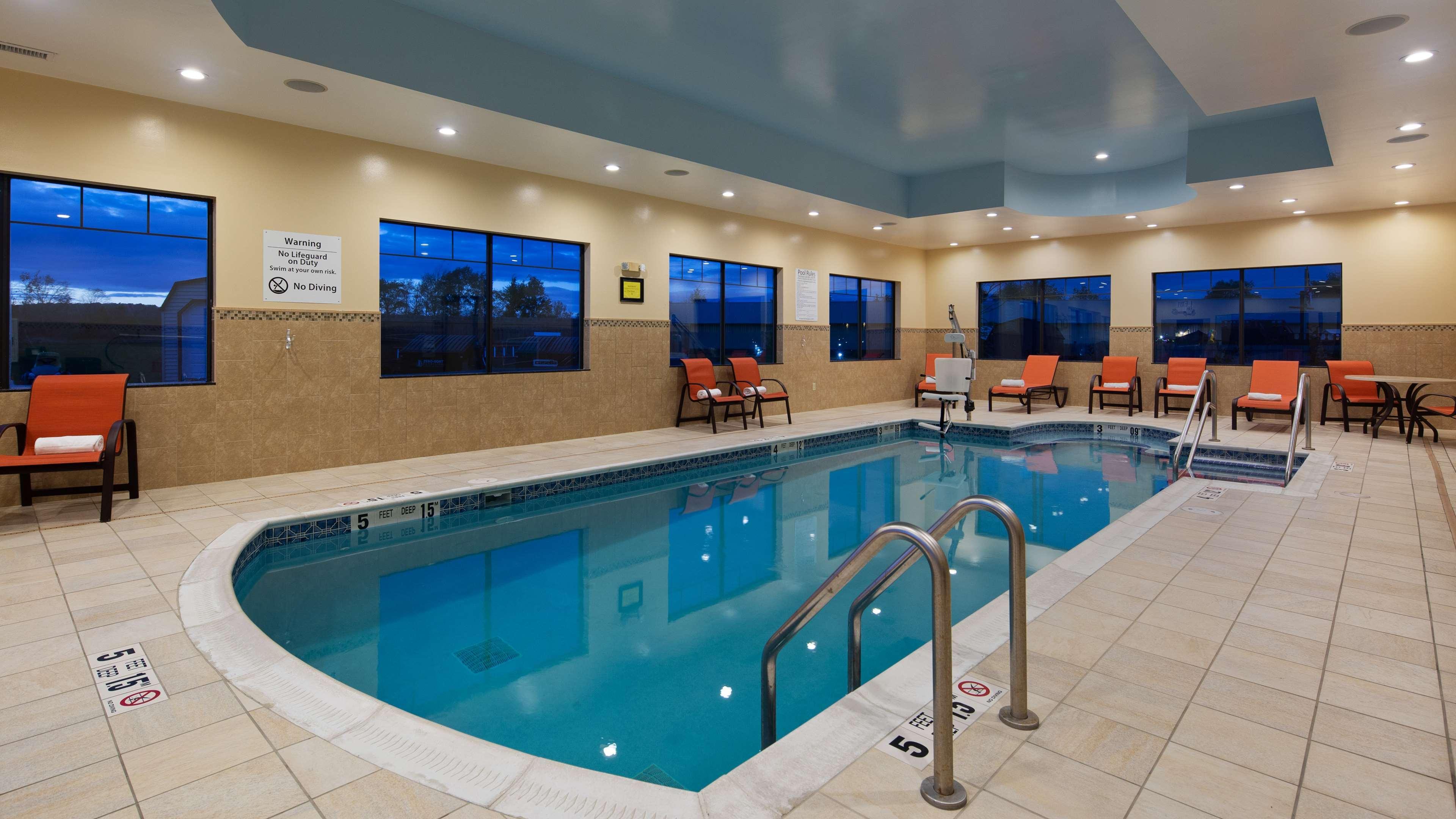 Hotel Western Finger Lakes &